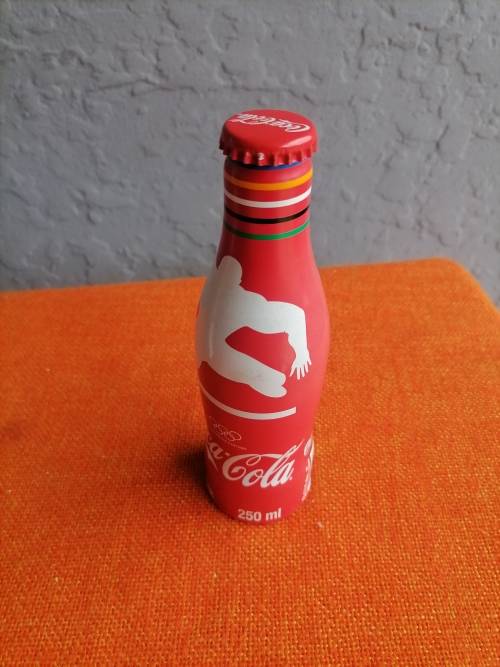 *CRAZY R1 START * COKE 250ML ALUMINUM SEALED BOTTLE WITH COKE