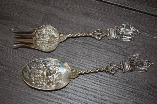 RARE!!! REMBRANDT NACHT WACHT EPNS SPOON AND FORK SET
