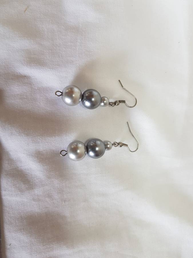 Beautiful Pearl? like earings