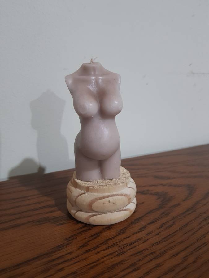 Pregnant Lady Beige Candle 10cm