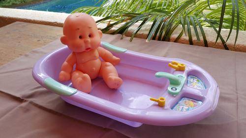 STUNNING LITTLE LIGHT PURPLE BABY DOLL AND BABY BATH FOR ANY EAGER LITTLE GIRL!!!