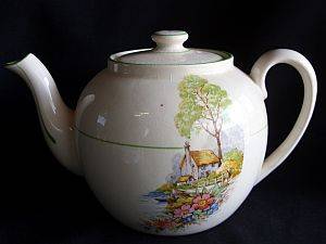 A vintage teapot by Norville ware England