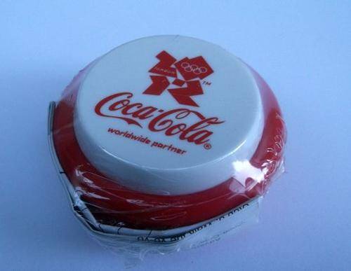 FANTASTIC COCA-COLA ADVERTISING YO-YO MADE FOR THE 2012 OLYMPICS ..5 COLORS AVAILABLE !! GET THE LOT