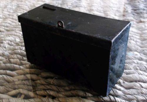 A RARE VINTAGE BUS CONDUCTORS CASH BOX ...LOCKABLE....VINTAGE ANTI THEFT DEVICE !!! COOL !!!