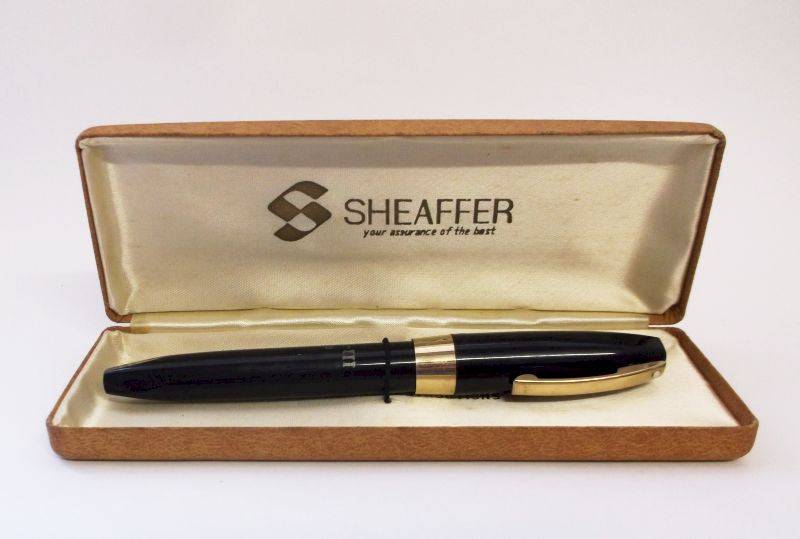 A TOP CLASS VINTAGE SHAEFFERS PFM-III FOUNTAIN PEN WITH 14 CT NIB PLUS BOX AND INSTRUCTIONS !!