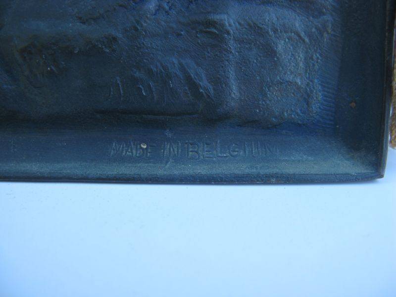 AN EYE CATCHING SOLID METAL SIGNED PLAQUE DEPICTING THE BIRTH OF CHRIST MADE IN BELGIUM ...SWEET !!