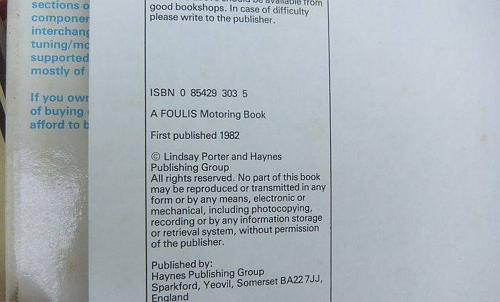 COOL !! A VINTAGE 1982 ""MGB"" GUIDE TO PURCHASE AND RESTORATION MANUAL BY HAYNES !!