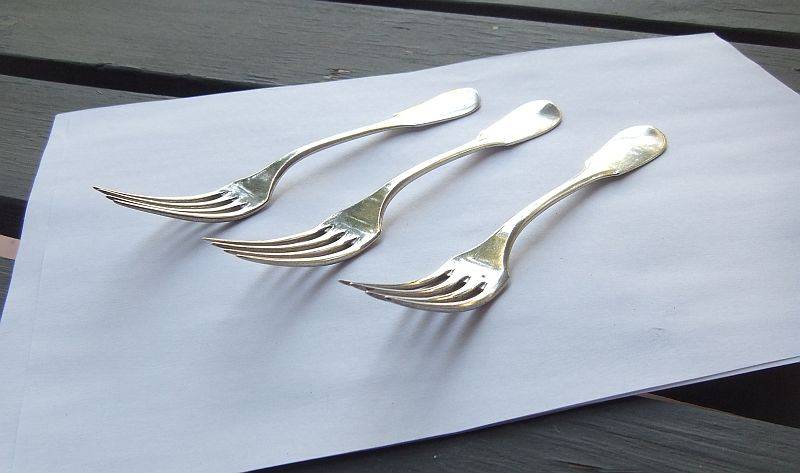 3 MEDIUM SIZED FORKS BY CHRISTOFLE OF FRANCE