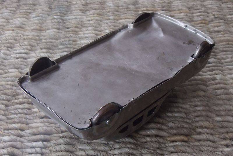 THE COOLEST FIND !! A 1930`S TIN METAL CAR SHAPED "CONTAINER" FOR BETEL NUTS - EASY TO RESEARCH !!
