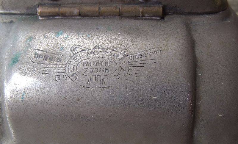 THE COOLEST FIND !! A 1930`S TIN METAL CAR SHAPED "CONTAINER" FOR BETEL NUTS - EASY TO RESEARCH !!