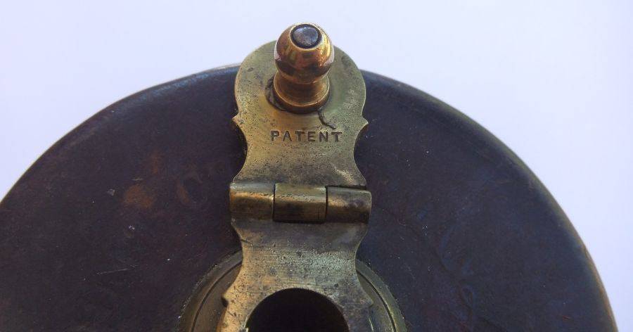 BRILLIANT RARE FIND !! A WORLD WAR ERA MILITARY ISSUED MEASURING TAPE !! LEATHER AND BRASS !! COOL