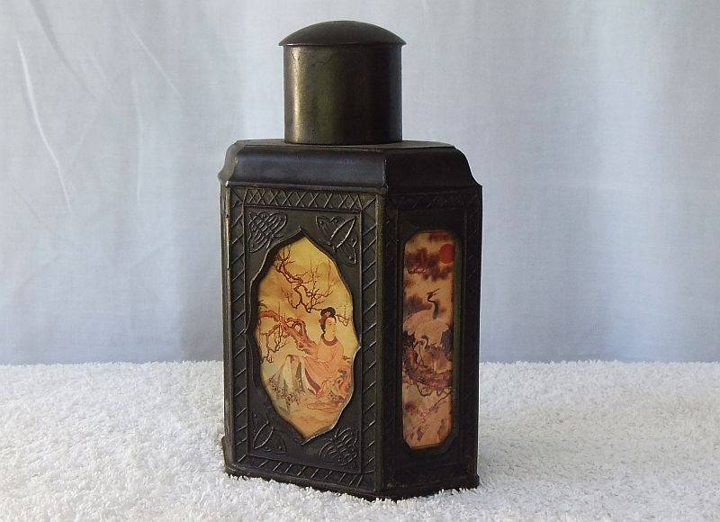 RARE FIND !! A MARVELOUS OLD BRONZE METAL CHINESE TEA CADDY WITH MAKERS MARKS TO BASE !! WOW !!
