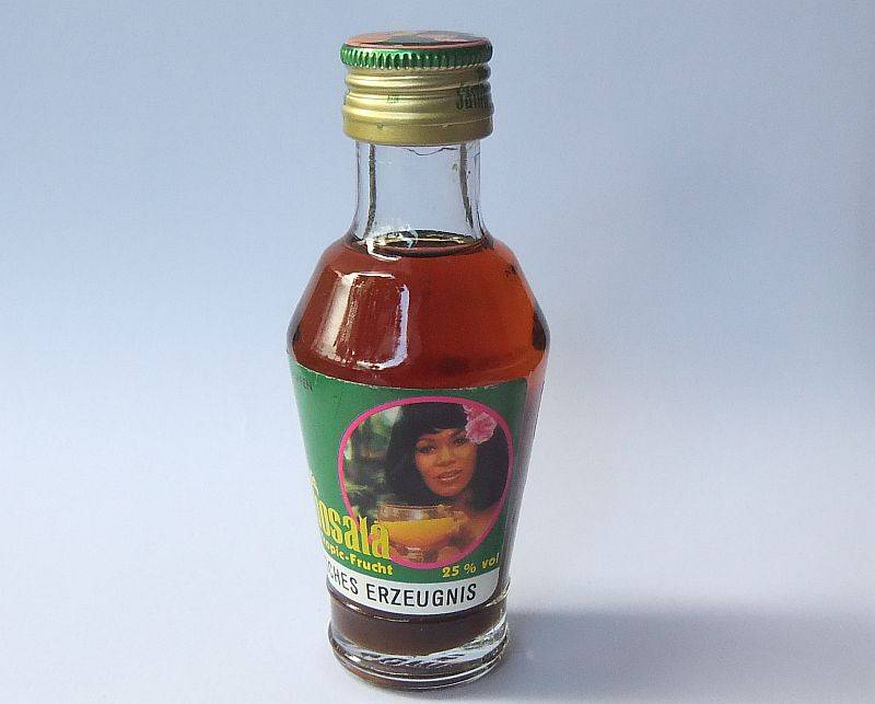 SEALED !! 40 ML VINTAGE MINIATURE !! 25 % ALCOHOL ... ""JAMBOSALA"" FRUIT LIQUEUR !! FOR THE EXOTIC