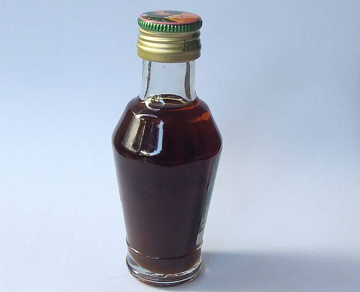 SEALED !! 40 ML VINTAGE MINIATURE !! 25 % ALCOHOL ... ""JAMBOSALA"" FRUIT LIQUEUR !! FOR THE EXOTIC