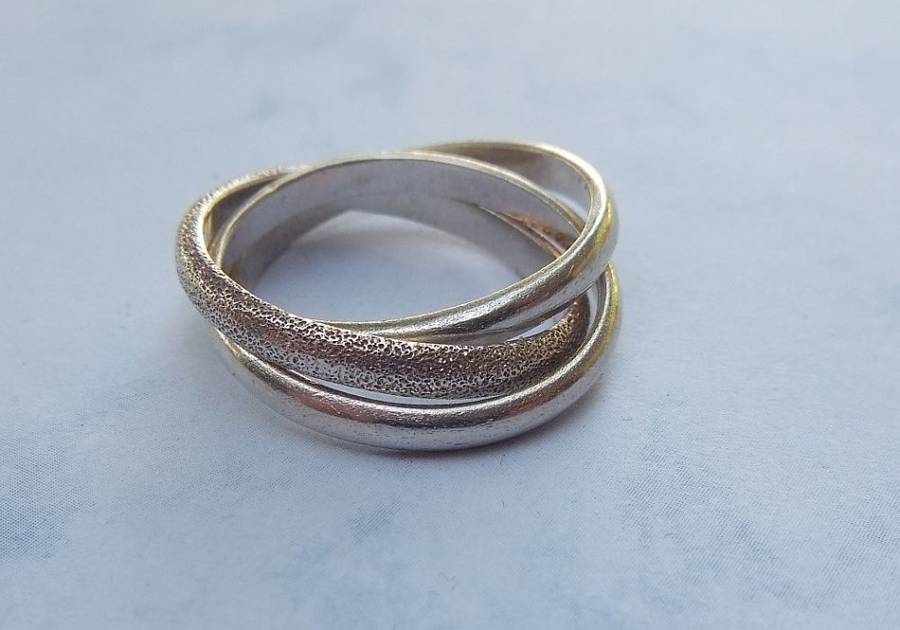 WOW !! A GORGEOUS SOLID STERLING SILVER ""RUSSIAN"" WEDDING BAND TRIPLE RING !! MUST SEE !!