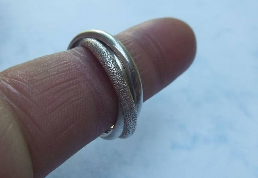 WOW !! A GORGEOUS SOLID STERLING SILVER ""RUSSIAN"" WEDDING BAND TRIPLE RING !! MUST SEE !!