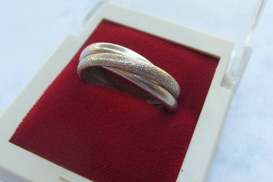 WOW !! A GORGEOUS SOLID STERLING SILVER ""RUSSIAN"" WEDDING BAND TRIPLE RING !! MUST SEE !!