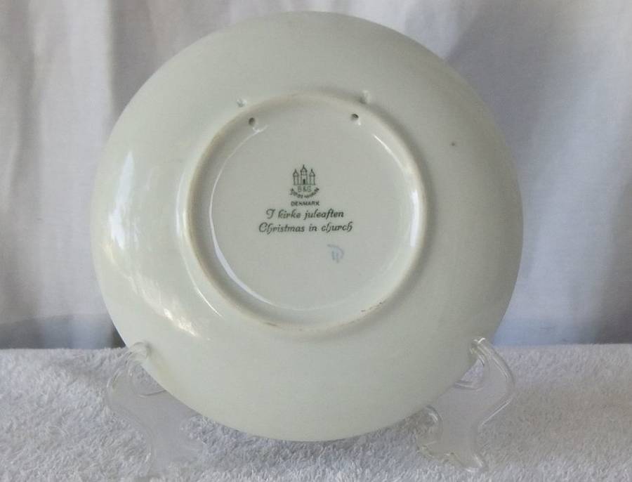 BING & GRONDAHL "JULE" AFTER CHRISTMAS 1968 DISPLAY PLATE COPENHAGEN DENMARK !! VALUE !! QUALITY !!