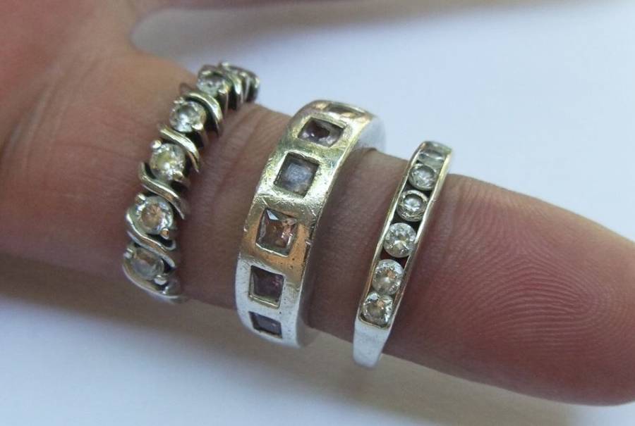 WHAT A STEAL !! 3 GORGEOUS STERLING SILVER RINGS SET WITH FACETED STONES !! PINK & CLEAR !! TAKE ALL