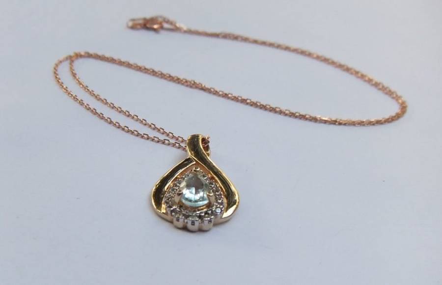 ALL STERLING SILVER !! A ROSE GOLD PLATED NECKLACE WITH A YELLOW GOLD PLATED PENDANT !! LOOK !!