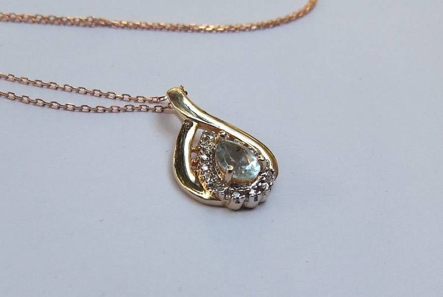 ALL STERLING SILVER !! A ROSE GOLD PLATED NECKLACE WITH A YELLOW GOLD PLATED PENDANT !! LOOK !!