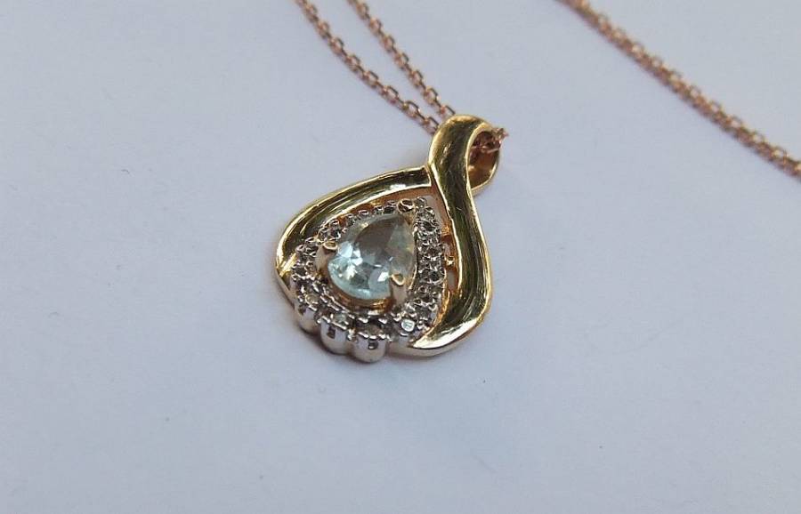 ALL STERLING SILVER !! A ROSE GOLD PLATED NECKLACE WITH A YELLOW GOLD PLATED PENDANT !! LOOK !!