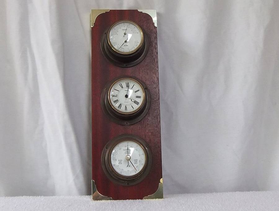 A VINTAGE WEST GERMAN MADE HYGROMETER / THERMOMETER / BAROMETER AND CLOCK - WOOD & BRASS