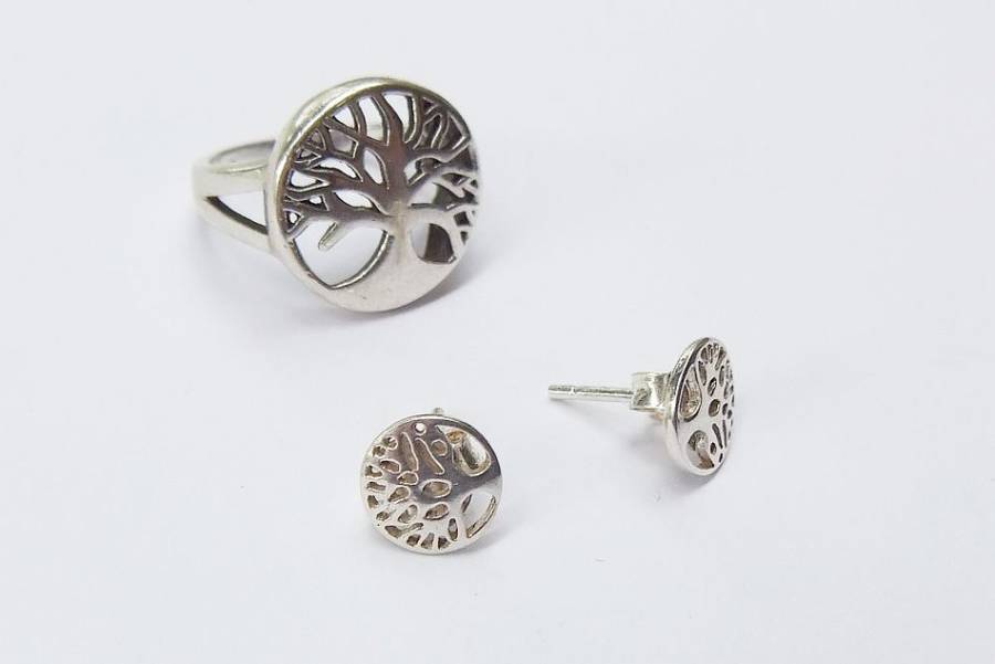 SPECIAL DEAL !! A SOLID STERLING SILVER TREE OF LIFE RING WITH STERLING SILVER TREE OF LIFE EARRINGS