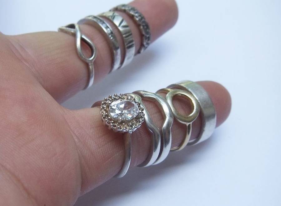OH BOY !! WHAT A TREAT !! NINE SOLID STERLING SILVER RINGS FOR YOUR COLLECTION !! BID FOR THE LOT !!