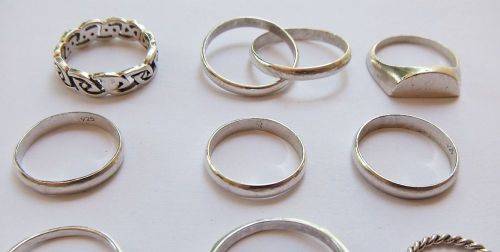 DECEMBER DEAL !! 9 SOLID STERLING SILVER RINGS FOR YOUR COLLECTION !! BID FOR THE LOT !! ALL TESTED