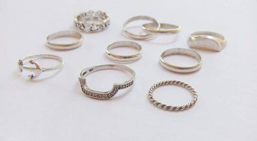 DECEMBER DEAL !! 9 SOLID STERLING SILVER RINGS FOR YOUR COLLECTION !! BID FOR THE LOT !! ALL TESTED