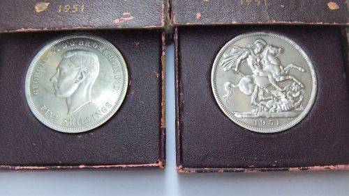 A COOL JOBLOT OF COLLECTABLES !! AFRICANA !! MILITARIA !! LIGHTERS !! MEDALLIONS !! BID FOR THE LOT