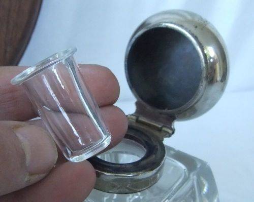 THREE OLD ITEMS FROM THE DECEASED ESTATE OF A VETERAN - SAI PLAQUE / INK POT / RAZOR SHARPENER !!