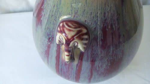 A RARE OLD FLAMBE DRIP GLAZE CHINESE POTTERY VASE WITH ELEPHANT HANDLES IN EXCELLENT CONDITION