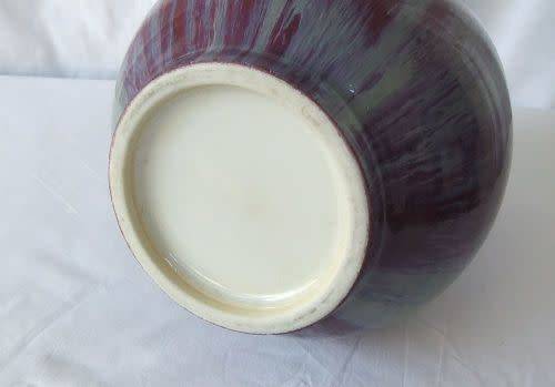 A RARE OLD FLAMBE DRIP GLAZE CHINESE POTTERY VASE WITH ELEPHANT HANDLES IN EXCELLENT CONDITION