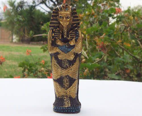 IT`S ALIVE !! NOT REALLY ! A HIGHLY DETAILED EGYPTIAN SARCOPHAGUS ORNAMENT WITH A MUMMY INSIDE !!