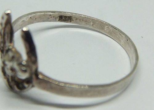 R1 START !! A RARELY SEEN SOLID STERLING SILVER LUCKY HORSESHOE RING !! FREE COMBINING !!
