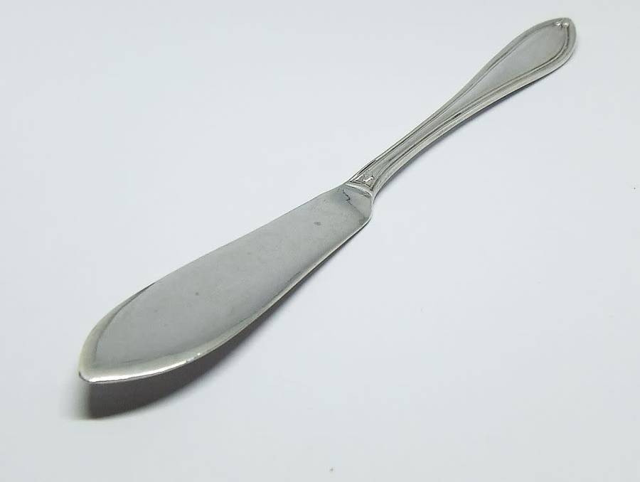 TOP CLASS !! A 1956 HALLMARKED SOLID STERLING SILVER PATE KNIFE BY A.S.P.CO OF SHEFFIELD ENGLAND !!