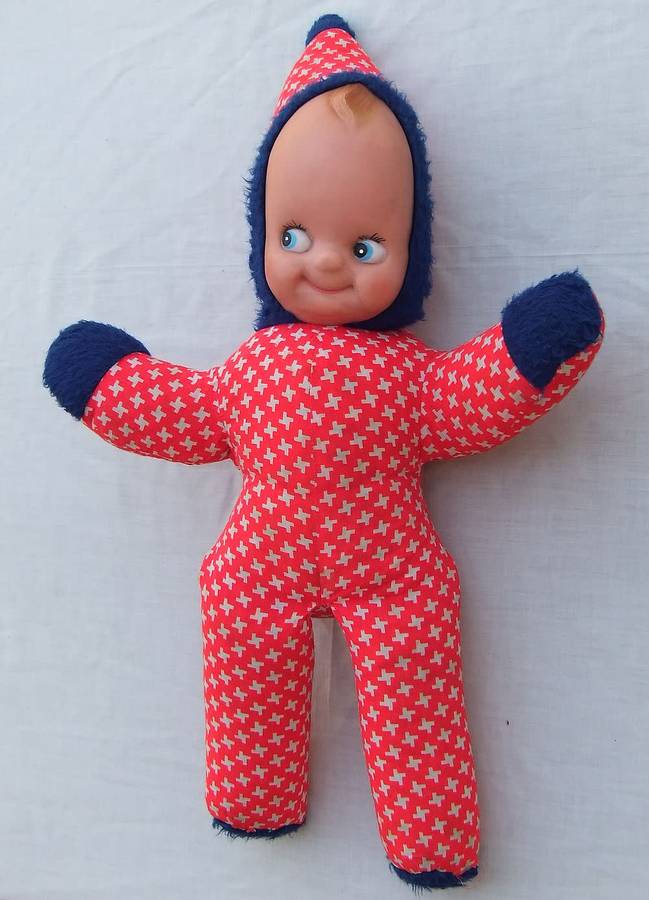 Three vintage Kewpie dolls for display