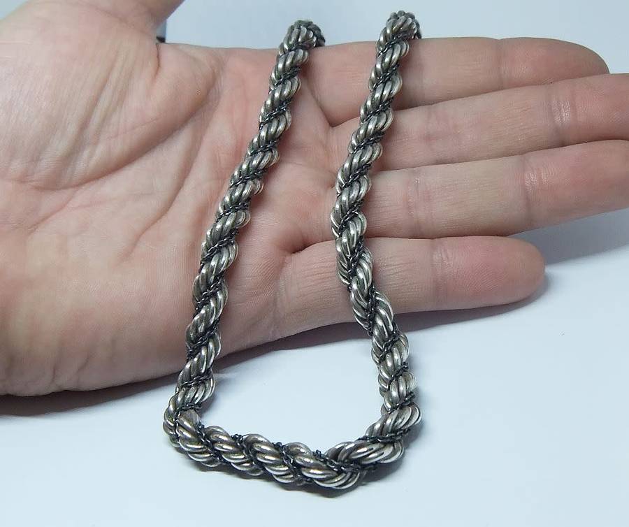 A unique heavy vintage hallmarked silver twist style necklace with a sterling silver clasp