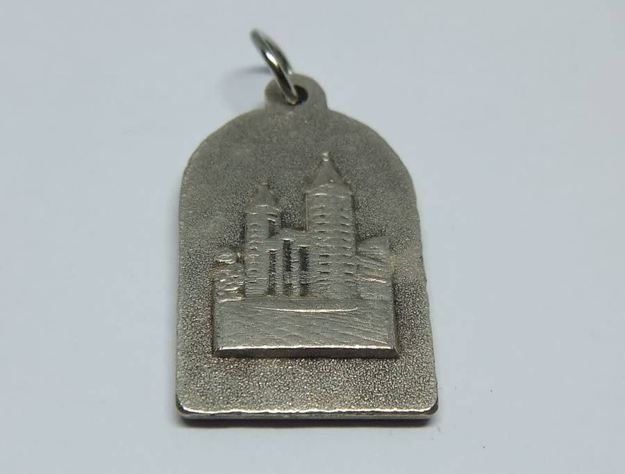 A lovely vintage solid metal religious pendant / medallion