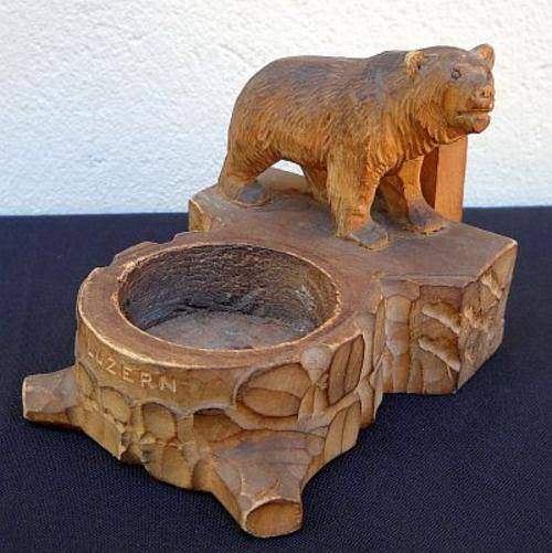 BLACK FOREST BEAR CARVING SMOKING ACCESSORY - HIGH VALUE !!! - POSTAGE R40