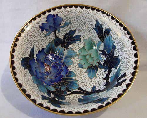 BEAUTIFUL CLOISONNE BOWL - GREAT CONDITION - POSTAGE R40