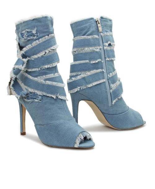 STUNNING BLUE DENIM BOOTS - SIZE 6 ONLY!