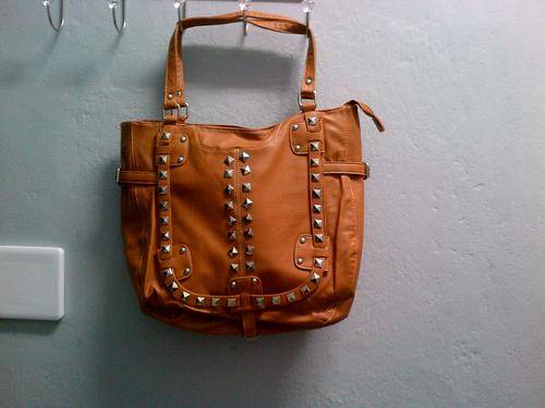 SALE!!!!!!!!GORGEOUS HANDBAG WITH STUDS