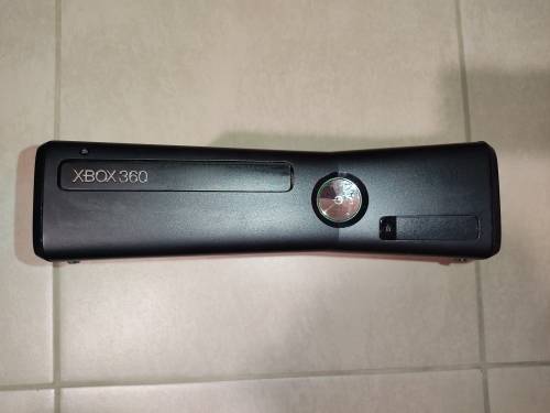 Xbox 360 - Model 1493 (Not working - needs repairs/for parts)