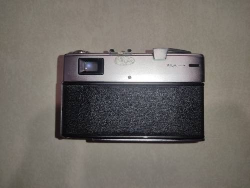 Minolta Hi-Matic 9 - Antique Camera *Untested*