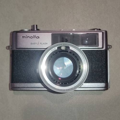 Minolta Hi-Matic 9 - Antique Camera *Untested*