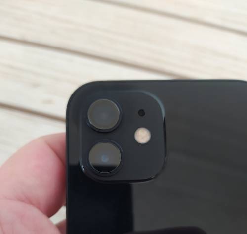 Apple iPhone 12 64GB Black
