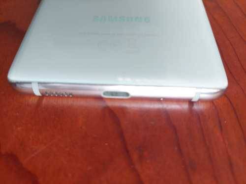 Samsung S20FE 128GB Bundle